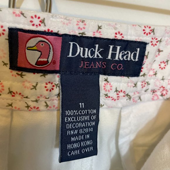 Duck Head White Cotton Khaki Bermuda Shorts - Picture 4 of 6